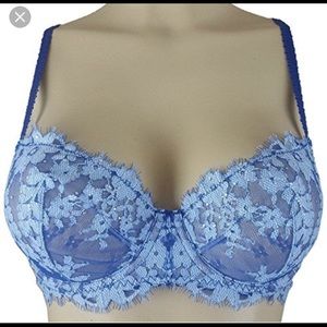 Dream angels lined semi blue rhinestones